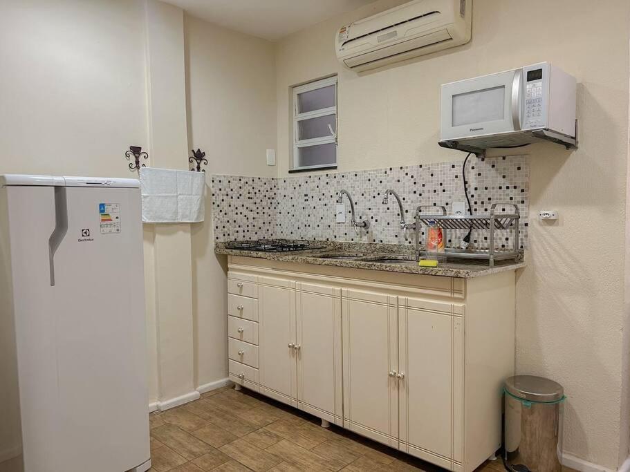 Apto Em Copacabana Lindo E Bem Localizado Apartment Rio de Janeiro Luaran gambar